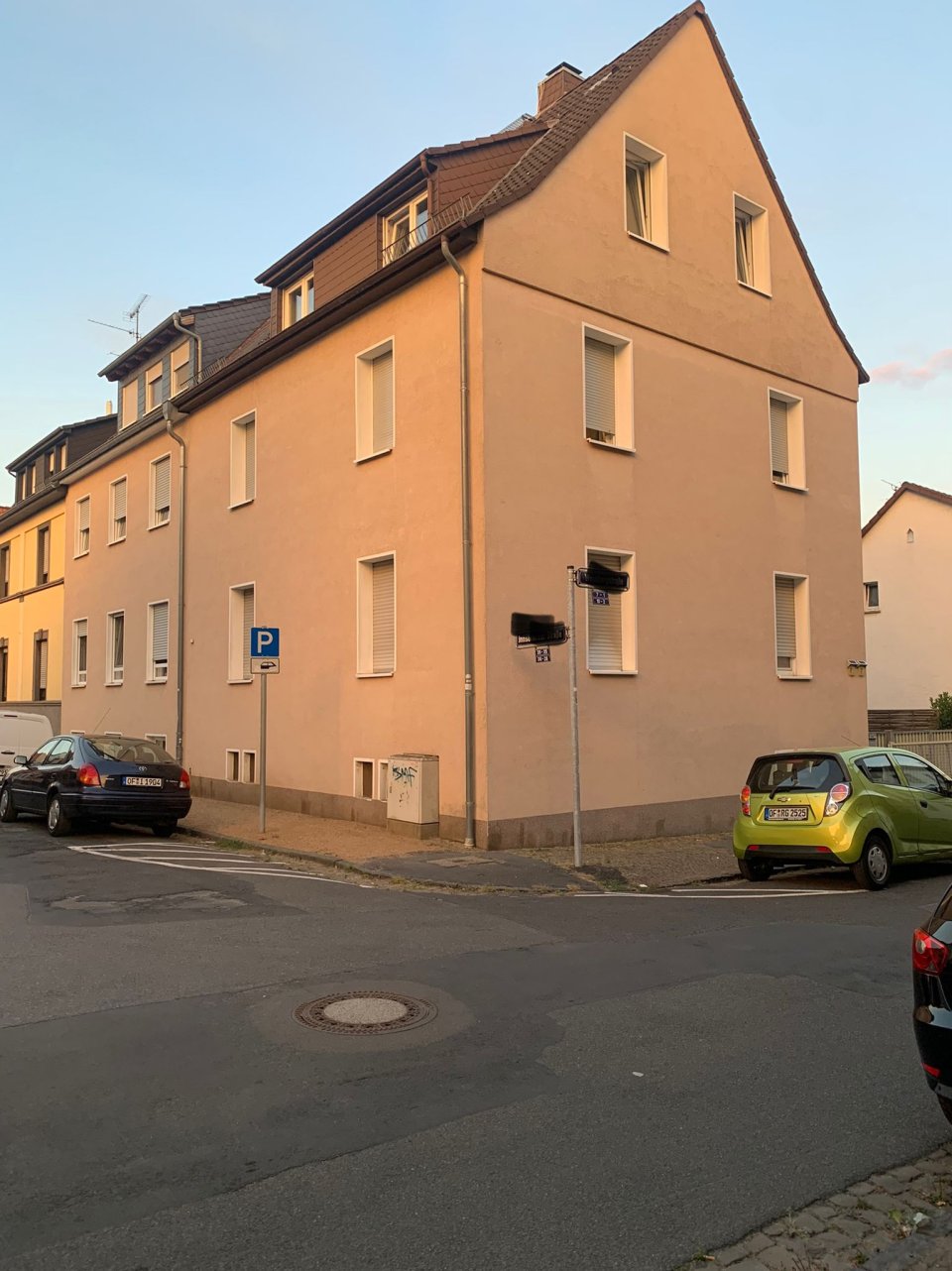 Offenbach: Wunderschöne renovierte 3 Zimmerwohnung in ruhiger Lage Offenbach: Wunderschöne renovierte 3 Zimmerwohnung in ruhiger Lage